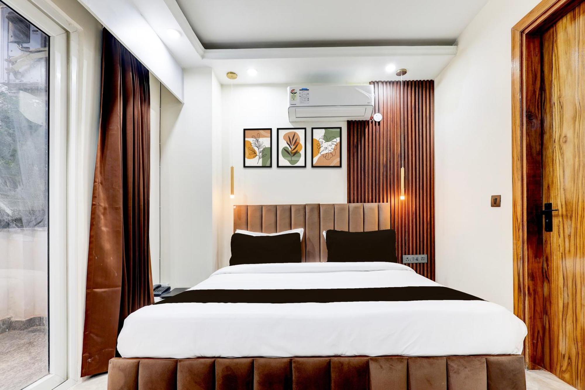 Super Hotel O Sector 43 Gurgaon Ngoại thất bức ảnh